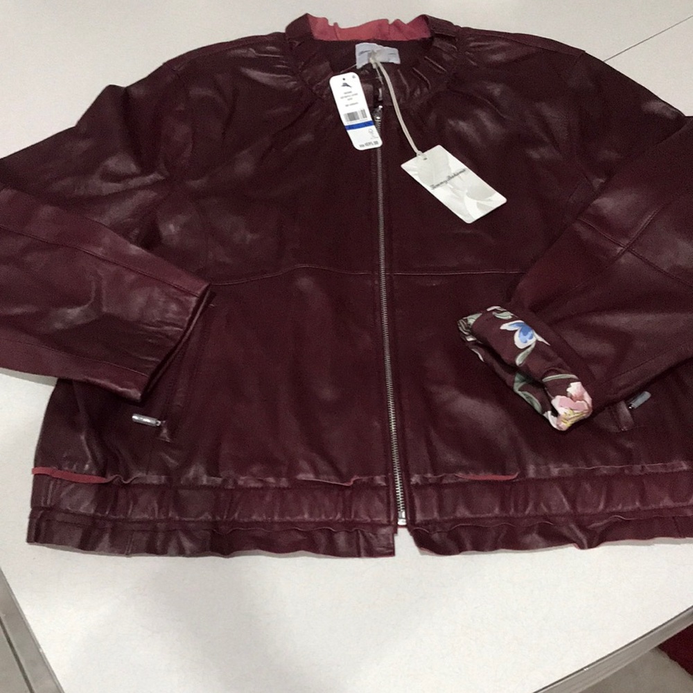 Tommy Bahama leather jacket - lamb skin.